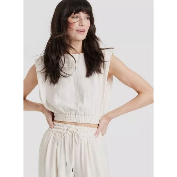 A New Day Cropped Sleeveless Blouse Tank Top WMNS SZ XL Cream Crew Neck Slim Fit - Picture 2 of 8